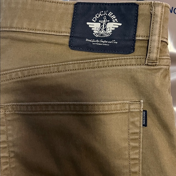 Dockers Jean Cut Khaki All Seasons Tech Mens Straight Fit Flat Front Pant 34X30 - Picture 7 of 7